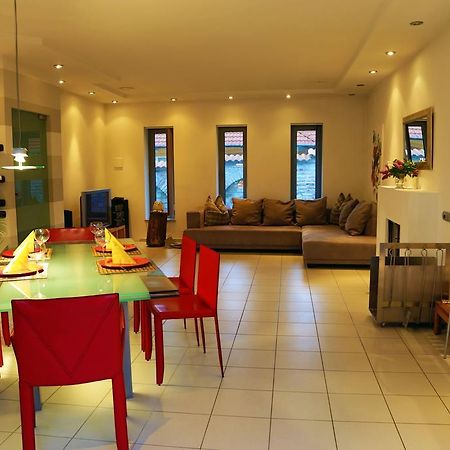 Hajnal Nyaralohaz Villa Balatonfenyves Dış mekan fotoğraf